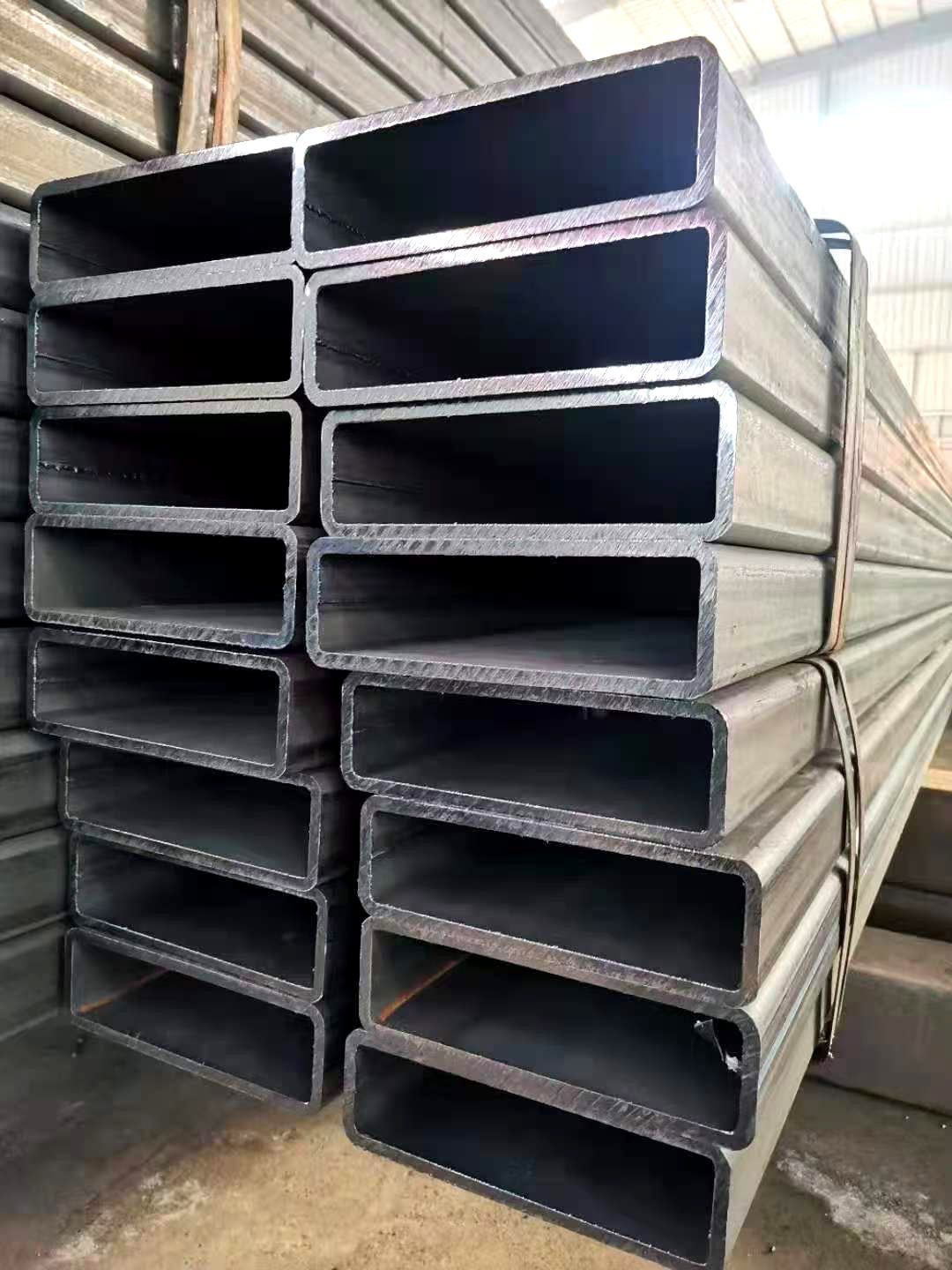 汽车用管