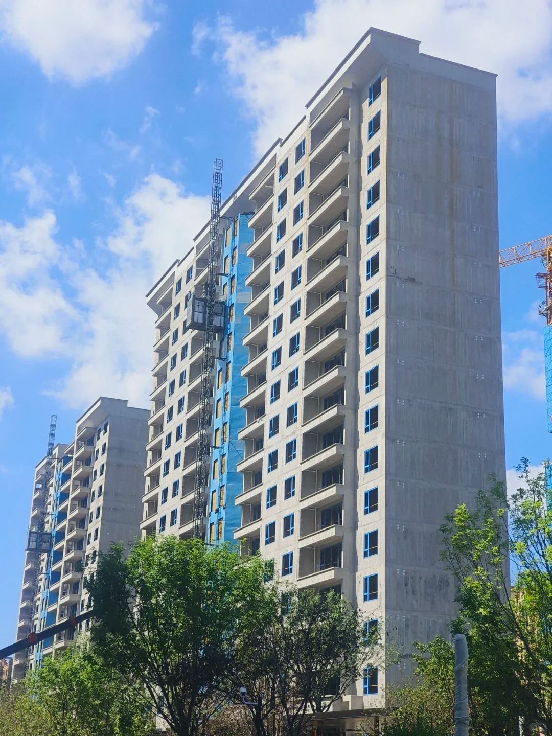1月份国内建筑钢材库存或将筑底回升，钢价承压窄幅震荡